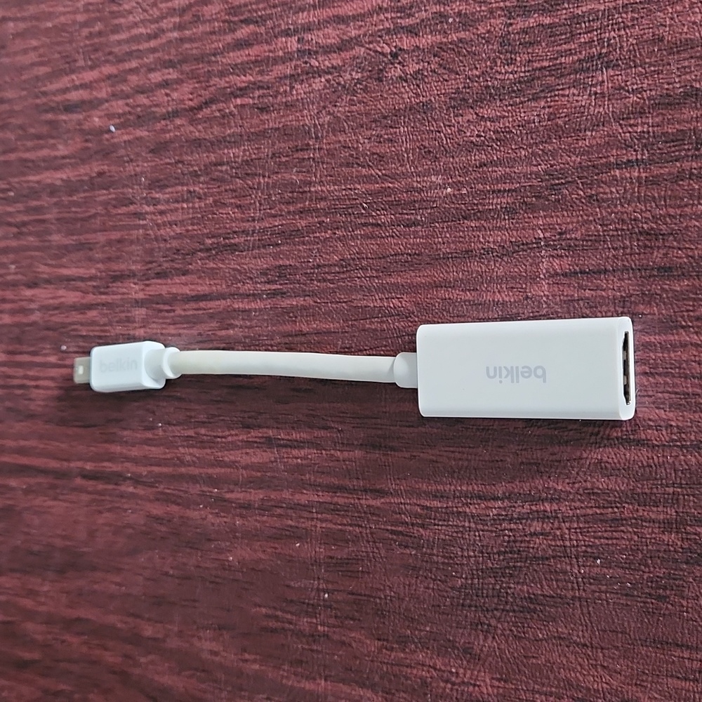 Belkin Mini DisplayPort to HDMI Adaptor, white